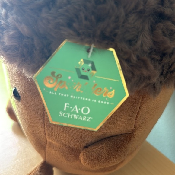 FAO Schwarz Sparklers 2022 Acorn NWT - Picture 2 of 6